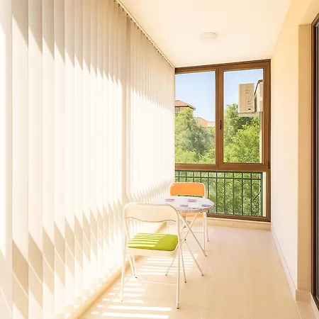 Star Dreams With Glass Veranda شقة