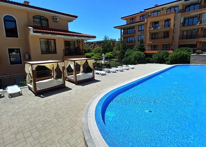 Star Dreams With Glass Veranda