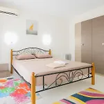 Star Dreams With Glass Veranda *