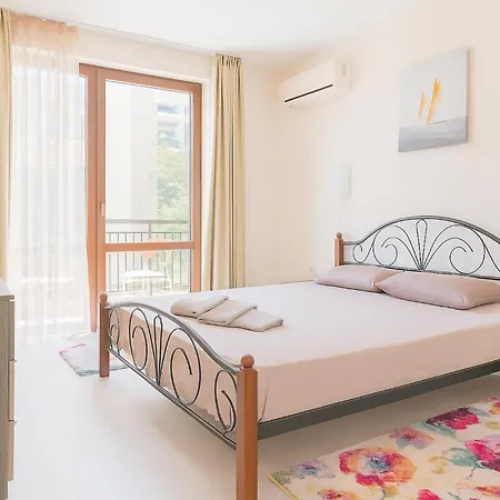 Апартамент Star Dreams With Glass Veranda